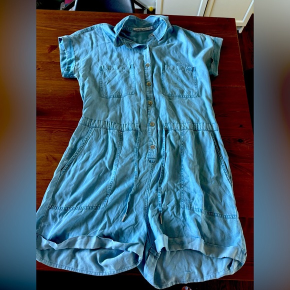 Calvin Klein Romper Size Large - Picture 1 of 5